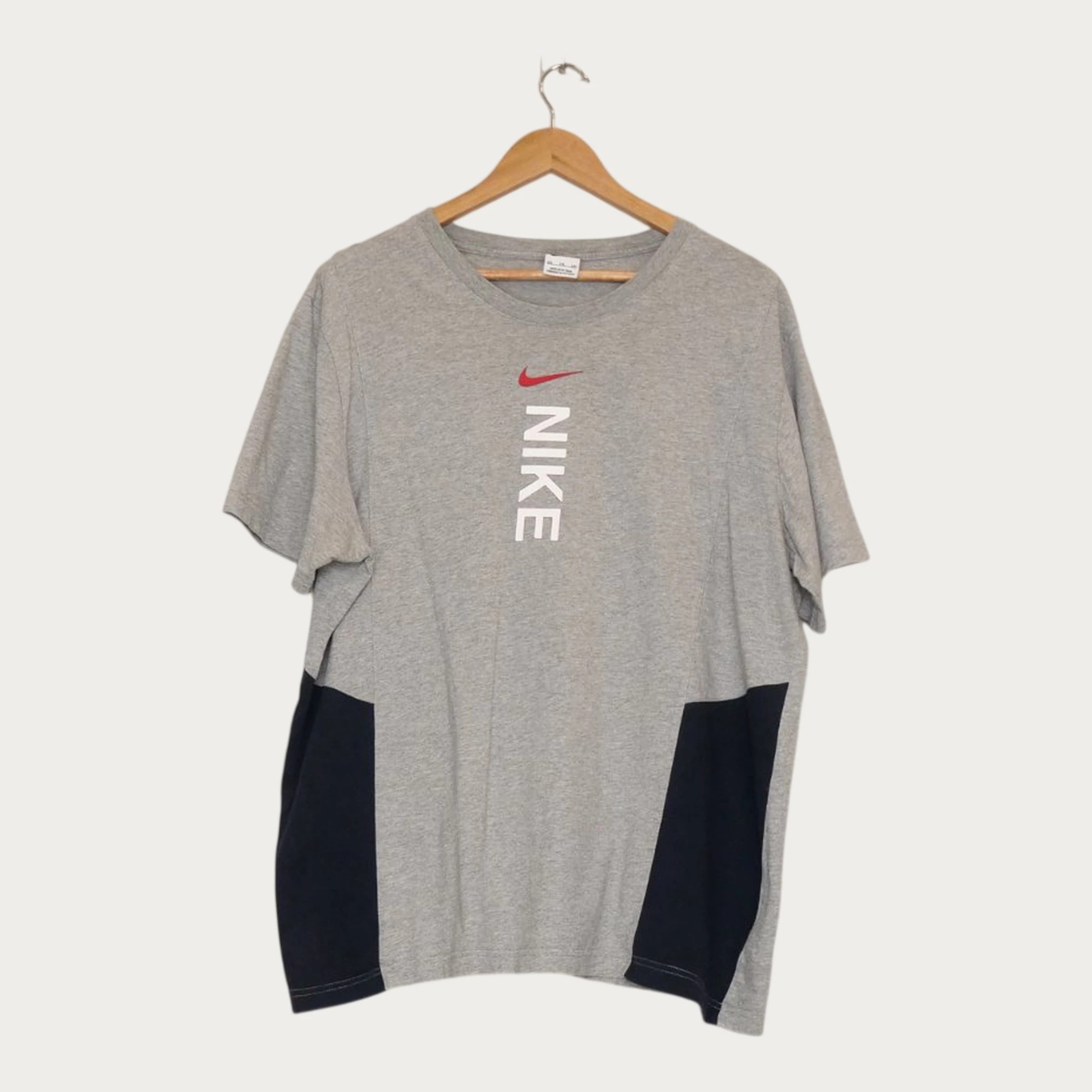 T-shirt Nike